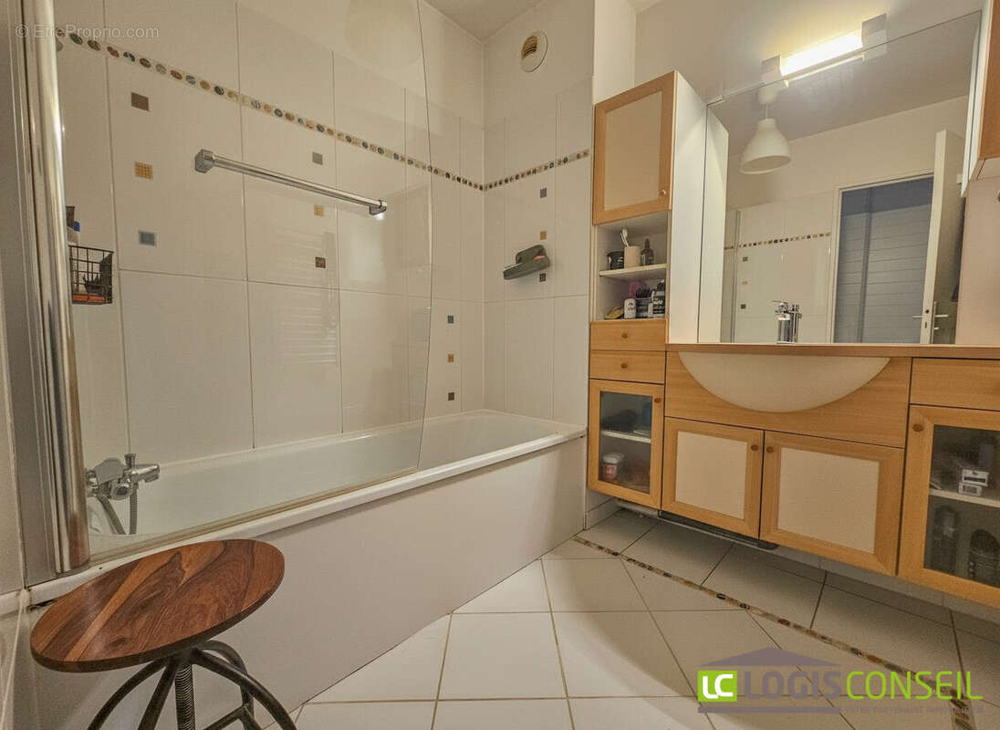 Appartement à CHATILLON