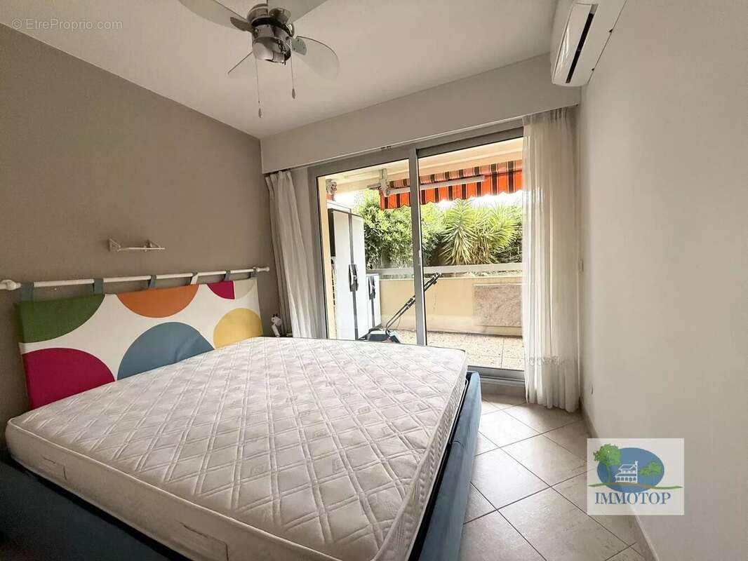 Appartement à ROQUEBRUNE-CAP-MARTIN