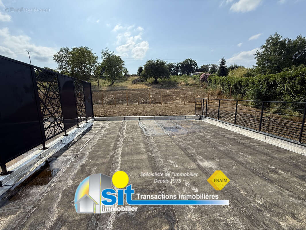 Appartement à COMMUNAY