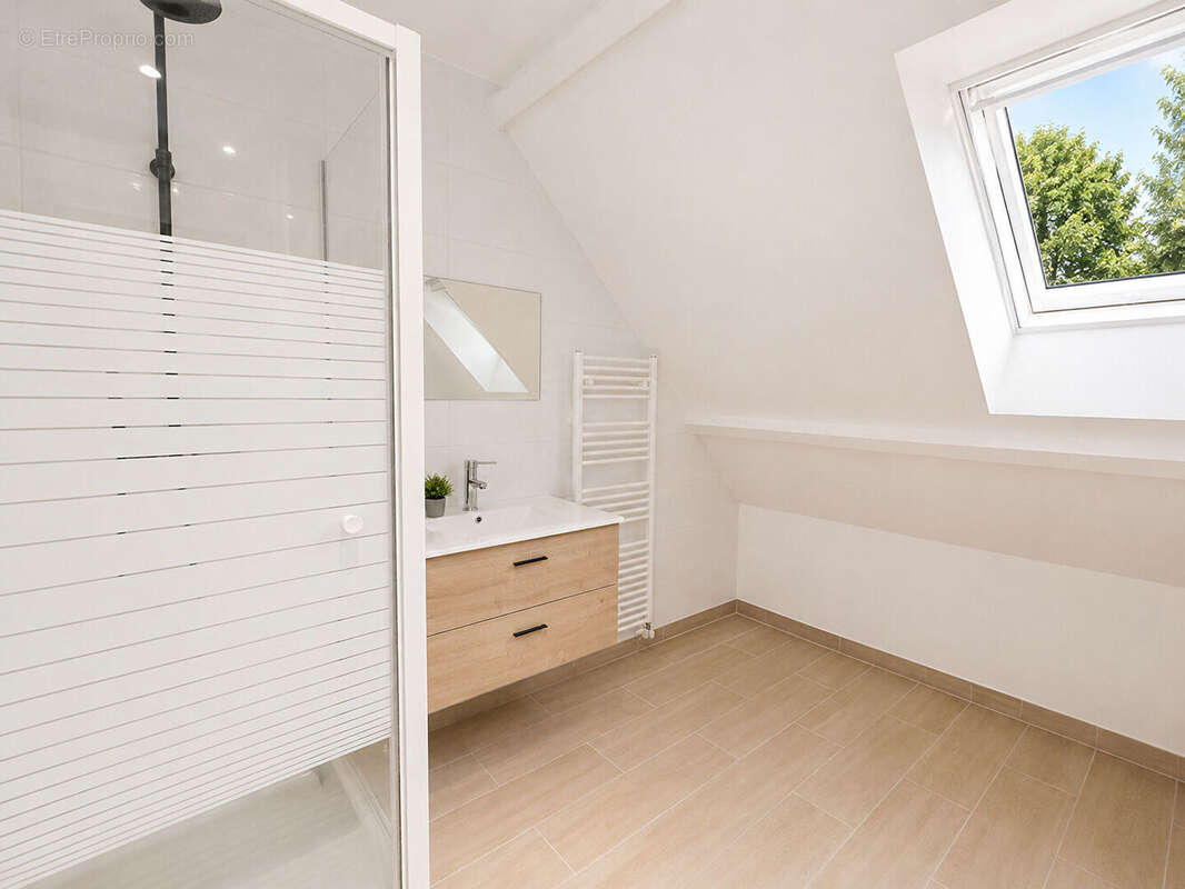 Maison 6 pièces a vendre - sainte geneviève des bois - photo 10