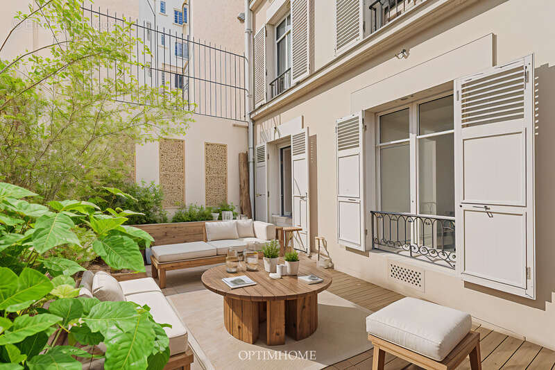 Appartement à PARIS-7E