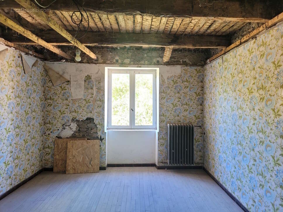 Maison à LAMALOU-LES-BAINS