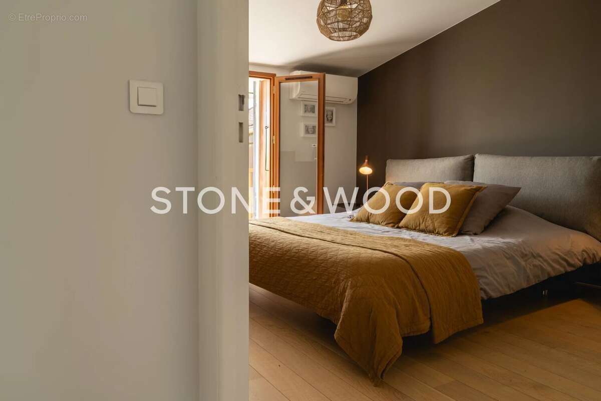 Appartement à PRINGY