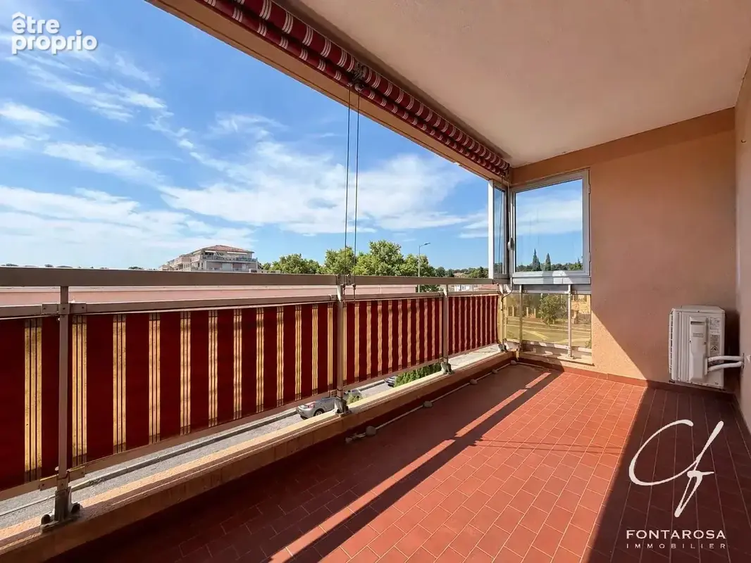 Appartement à FREJUS