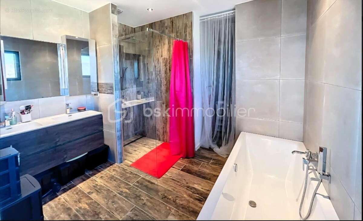 Maison à DRAGUIGNAN