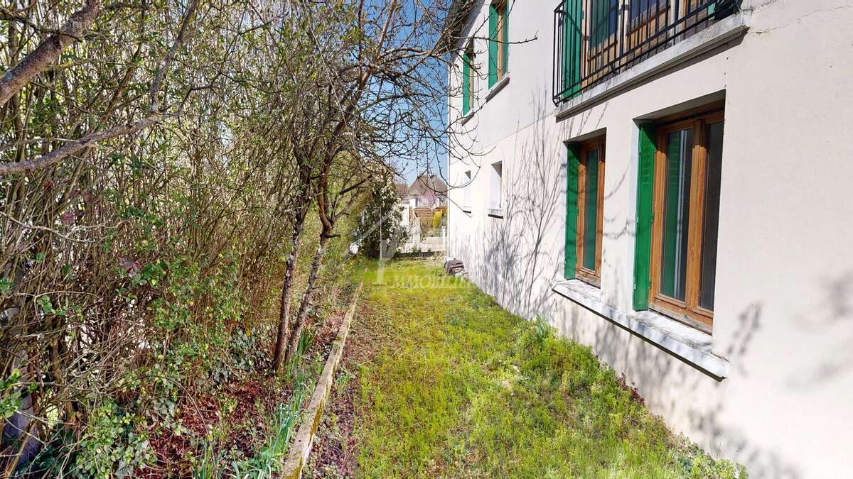 Maison à BOURBON-L'ARCHAMBAULT