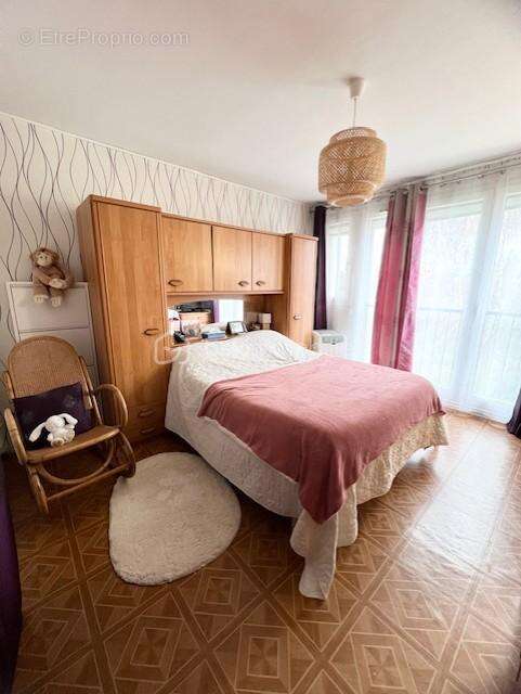 Appartement à VILLIERS-SUR-ORGE