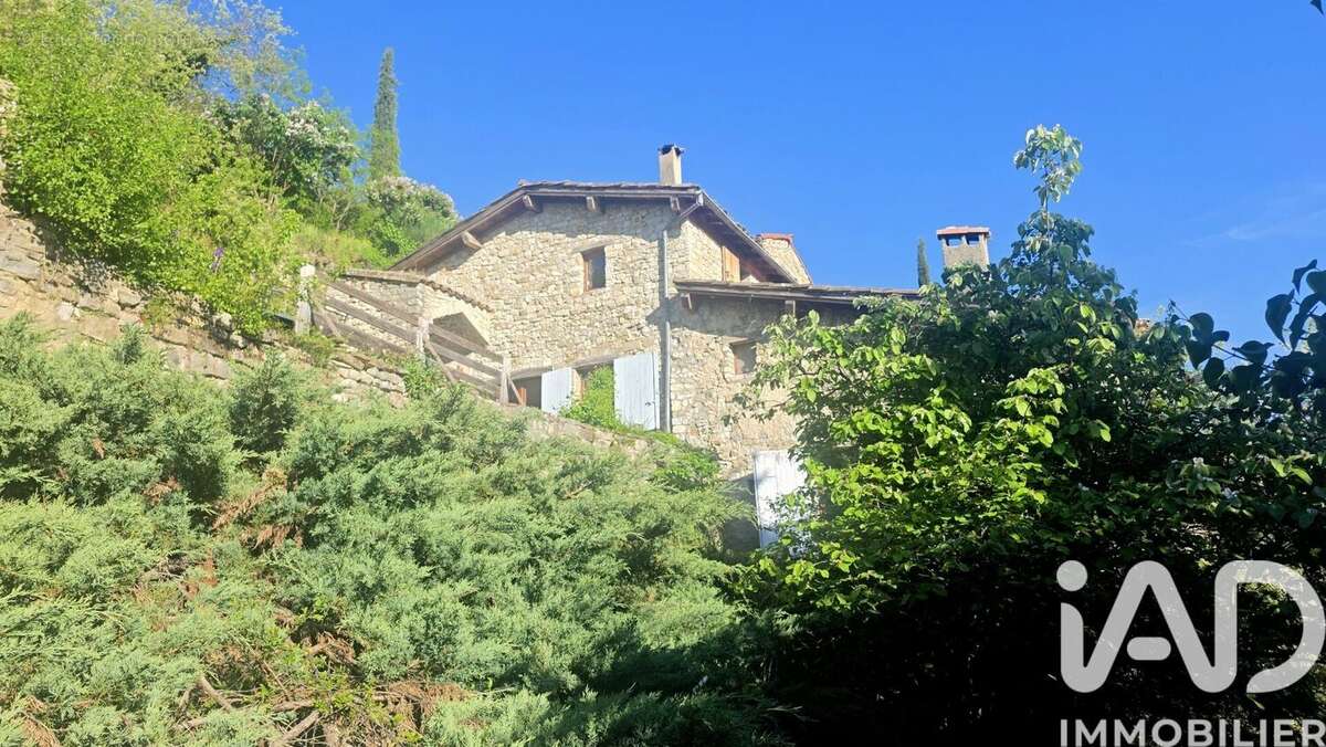 Photo 2 - Maison à MONTCLAR-SUR-GERVANNE