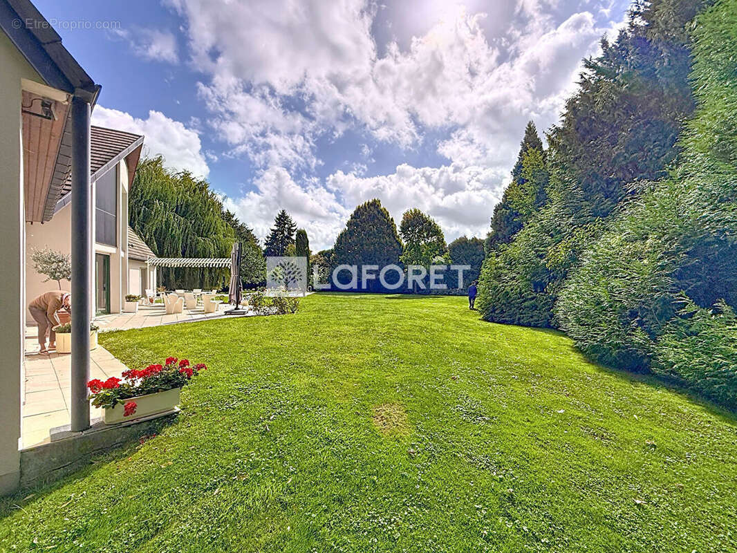 Maison à SAINT-MEMMIE