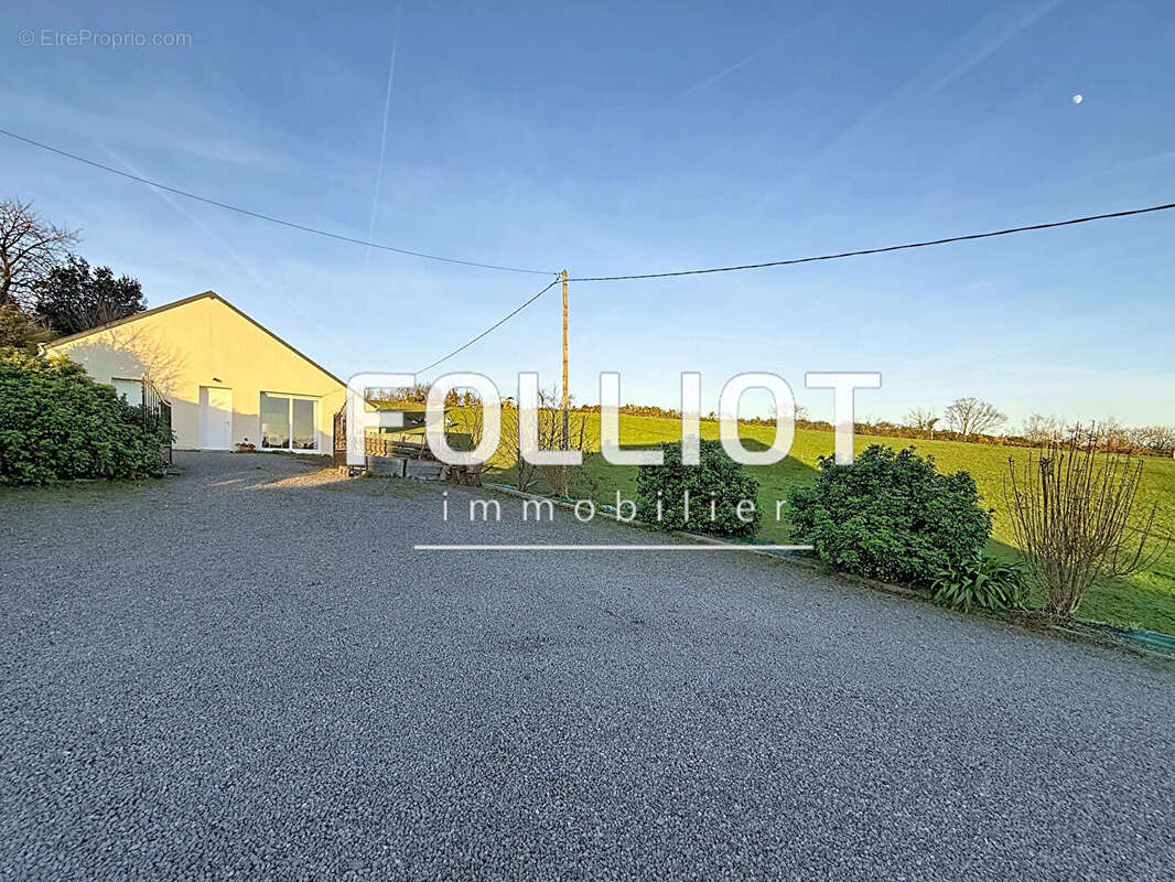 Maison Granville 6 pièce(s) 136 m2 , gîte, 50400 - photo 10