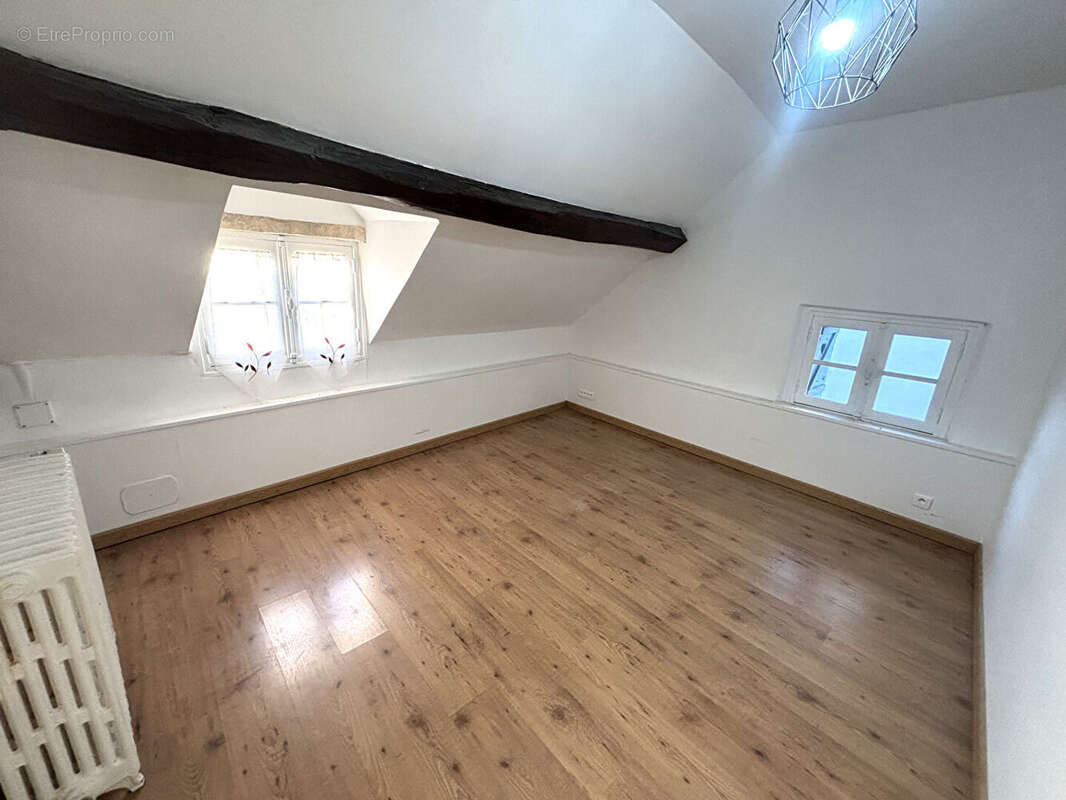 Maison à NEUILLY-EN-THELLE