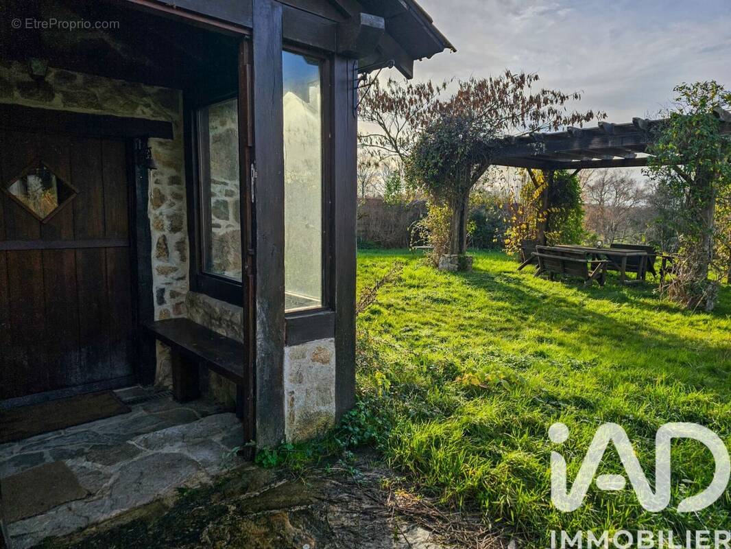 Photo 1 - Maison à MAISONNAIS-SUR-TARDOIRE