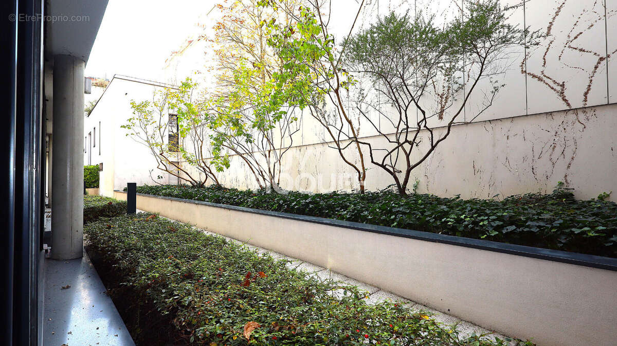 Appartement à PARIS-20E