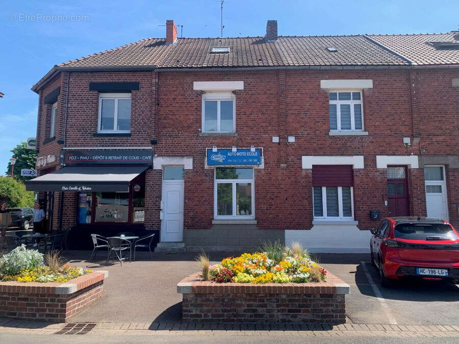 Maison à MORTAGNE-DU-NORD