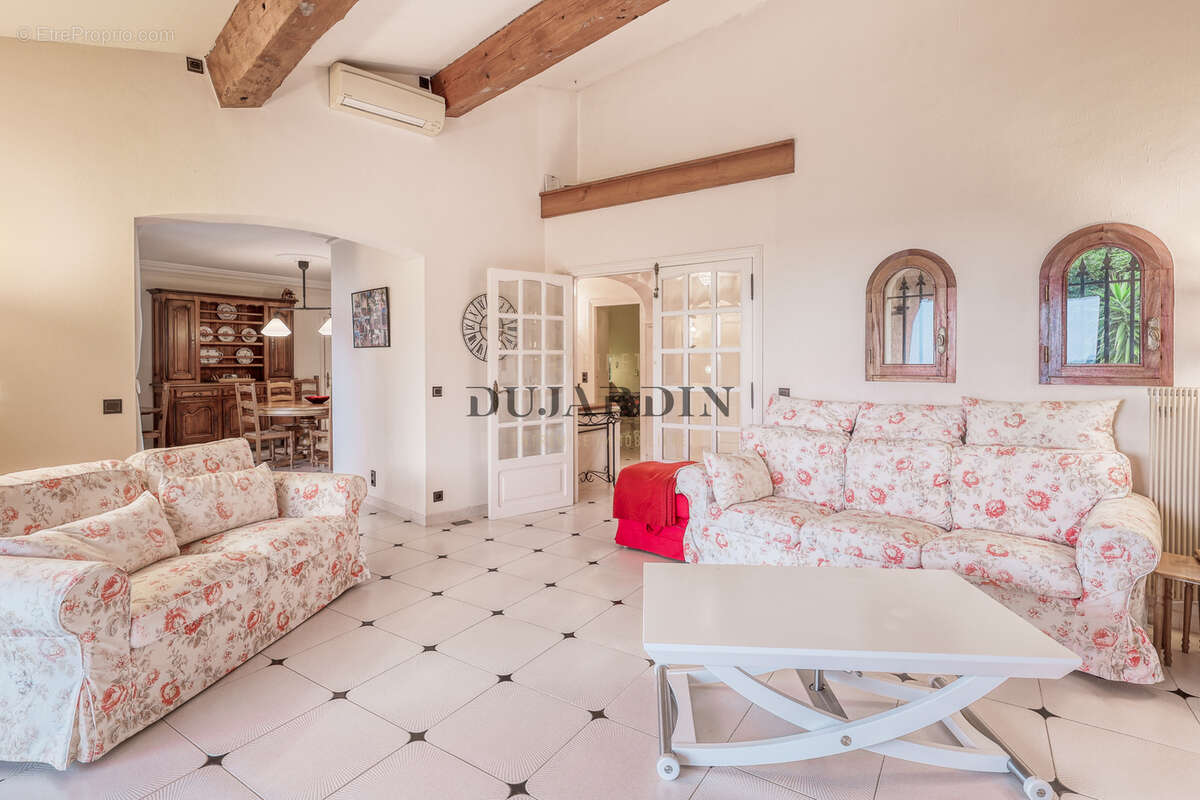 Maison à LE LAVANDOU