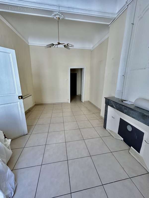 Appartement à rénover - photo 3