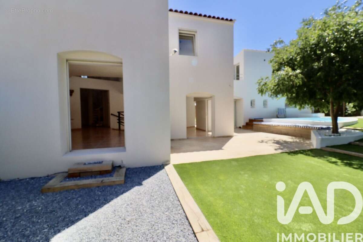 Photo 4 - Maison à MARSEILLE-9E