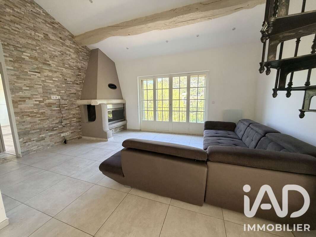 Photo 9 - Maison à CARQUEIRANNE