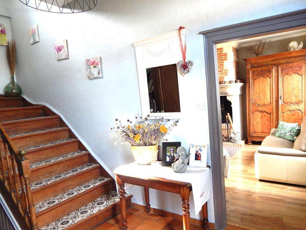 Maison à HALLENCOURT