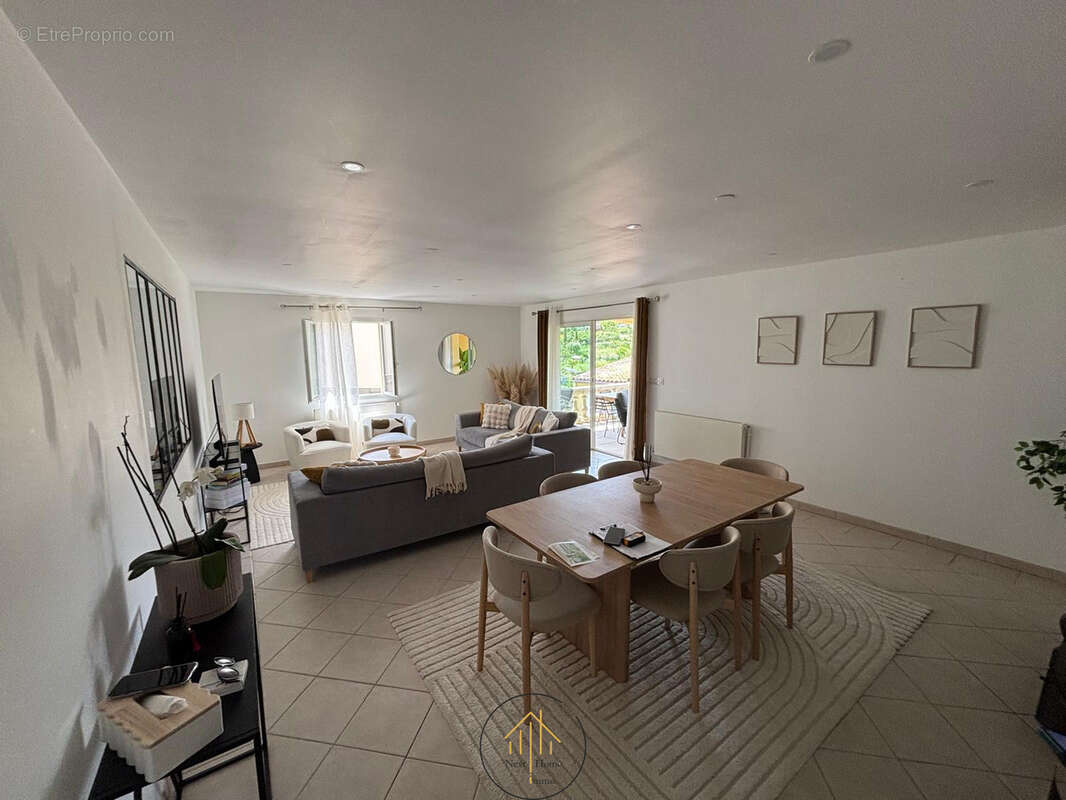 Maison de standing   124 m2   Sous-sol de 148 m2  - Terrain - photo 6