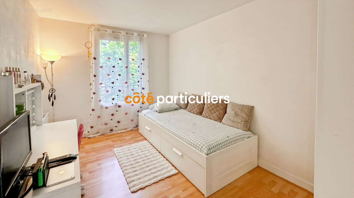 Appartement à BRIE-COMTE-ROBERT