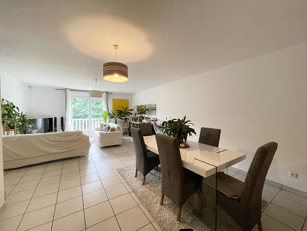 Appartement à LA FERTE-SOUS-JOUARRE