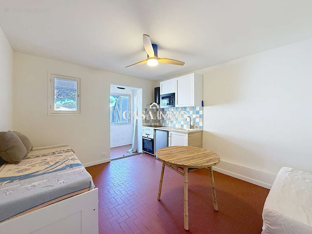 Appartement à HYERES