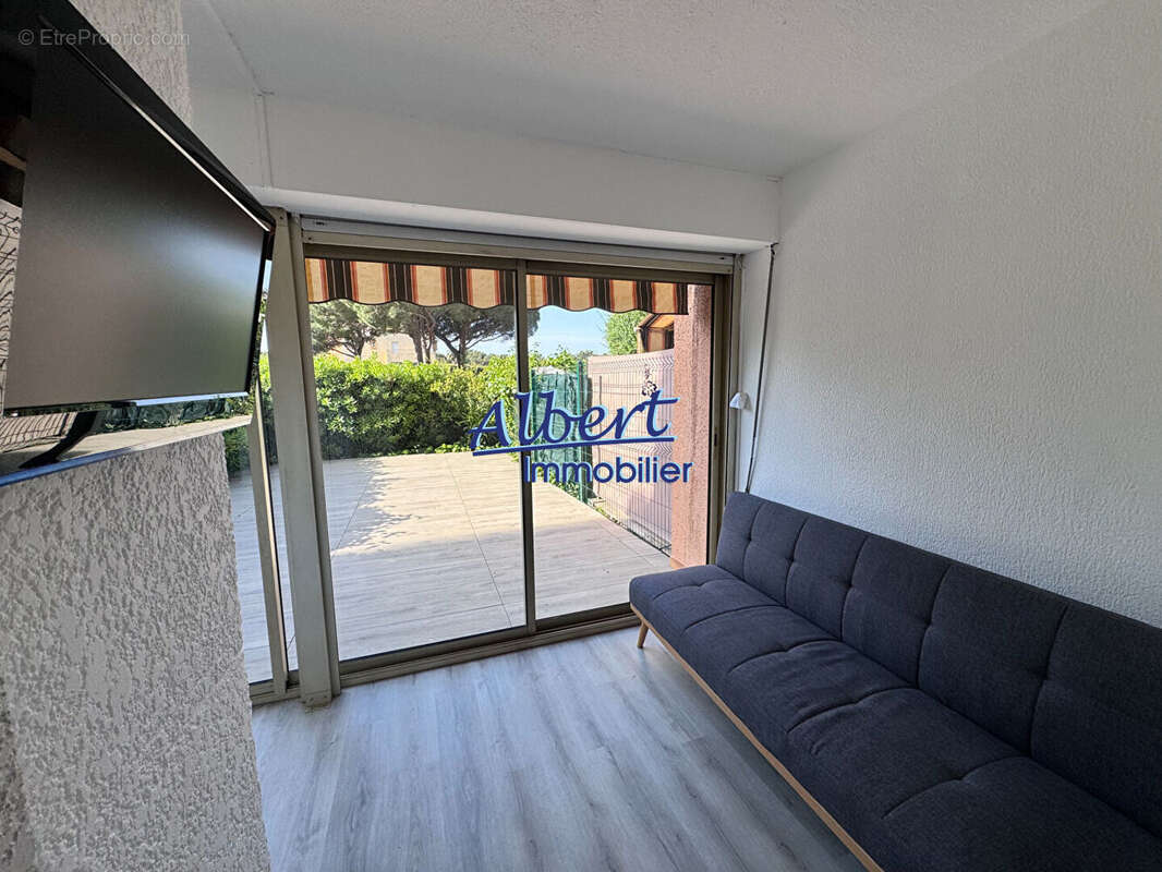 Appartement à SIX-FOURS-LES-PLAGES