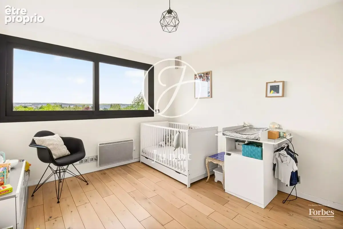 Chatou - GAMBETTA - Maison - 5 chambres - 222m² - Terrain 700m². - photo 9