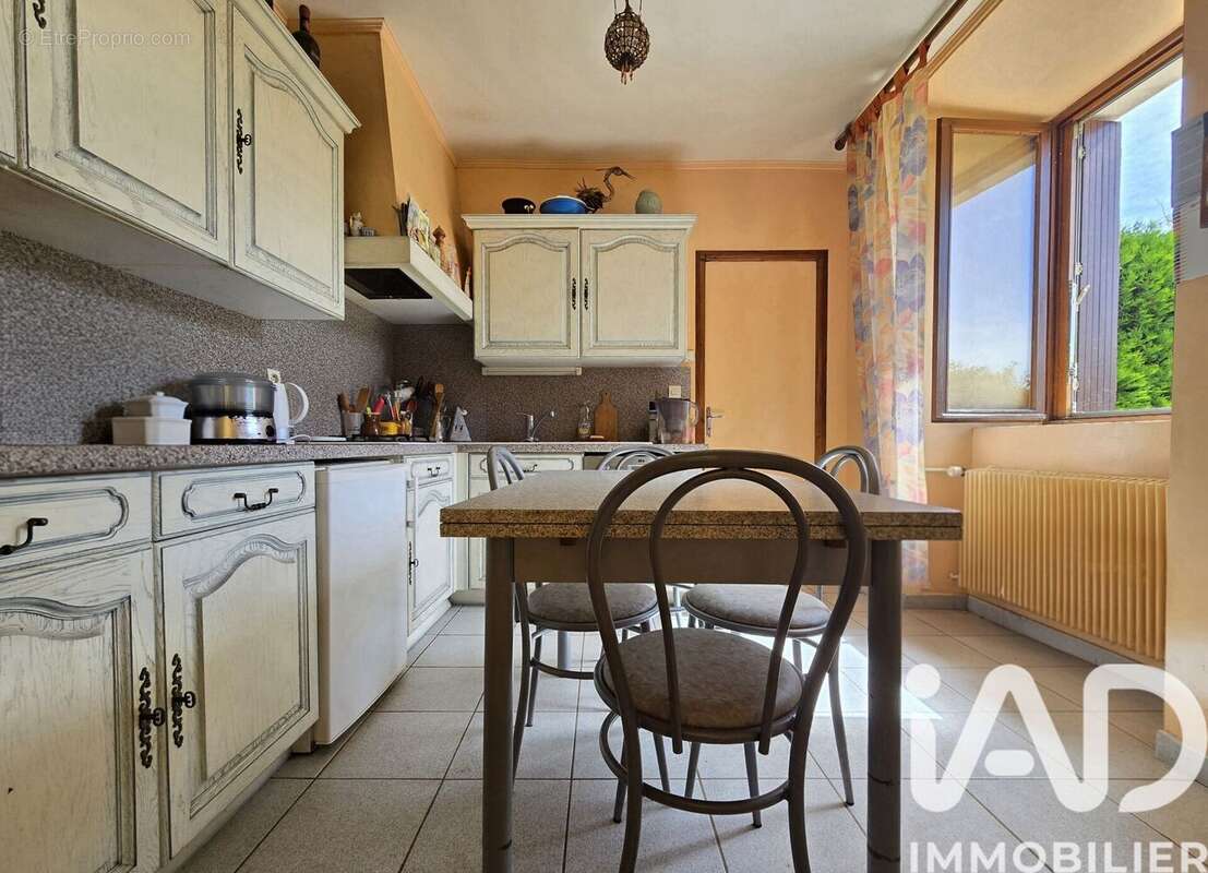 Maison 122 m² à Merobert  - photo 7