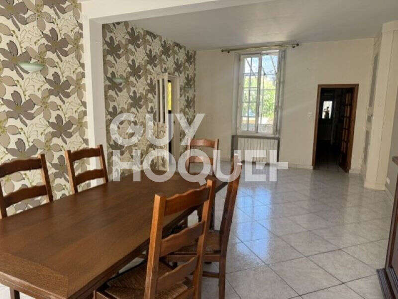 *EXCLUSIVITE * Maison de ville au coeur de Sézanne - photo 5