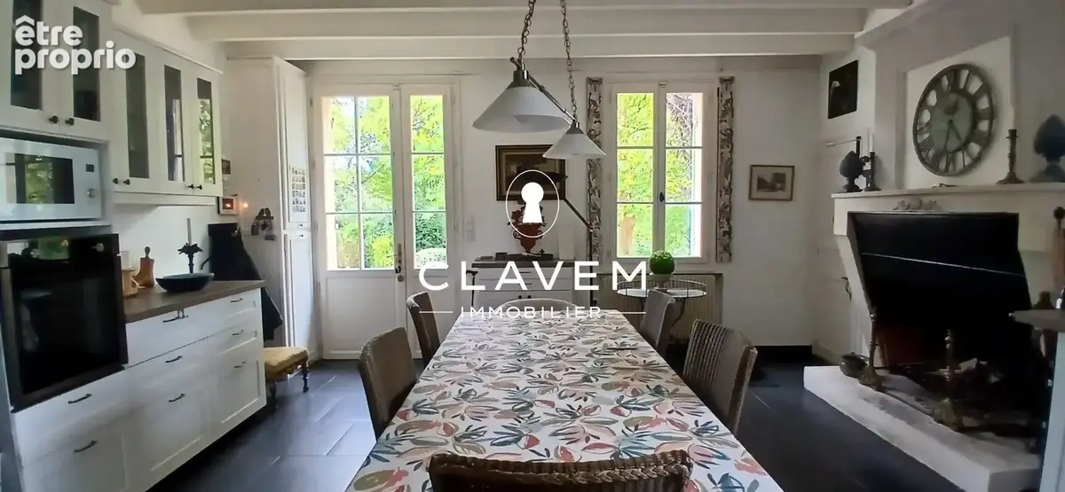 Maison 11 pièces 372 m² à vendre à Tizac-De-Lapouyade (33620) - photo 9