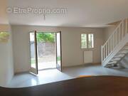 Maison à SAINT-SEBASTIEN-SUR-LOIRE