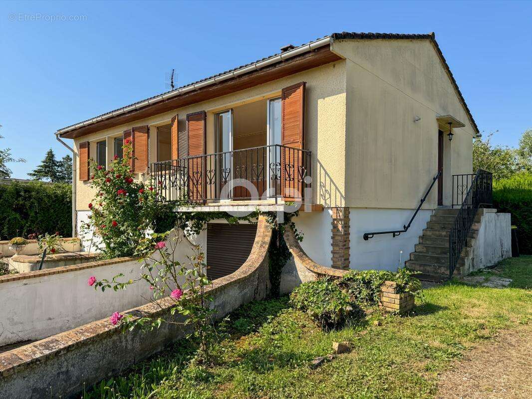 Maison à ANET