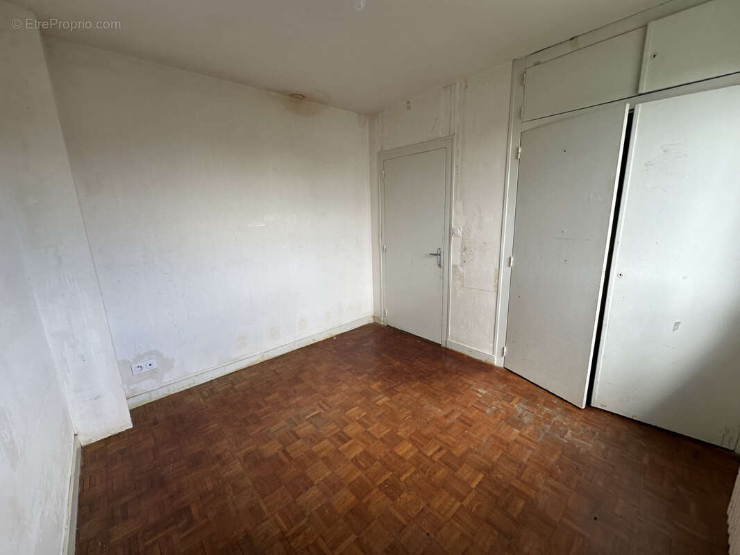 Maison à COMBREE