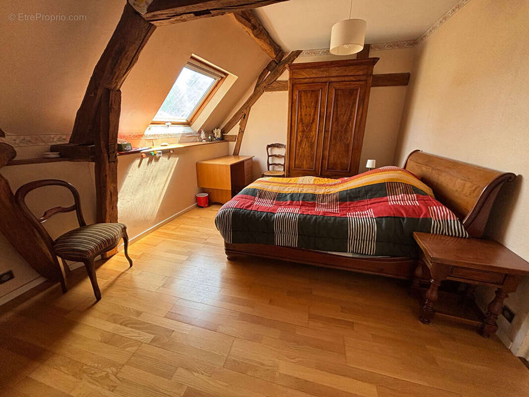 Maison à SAINTE-GENEVIEVE