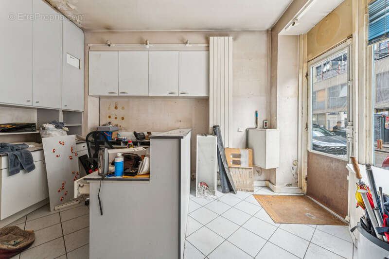 Commerce à PARIS-17E