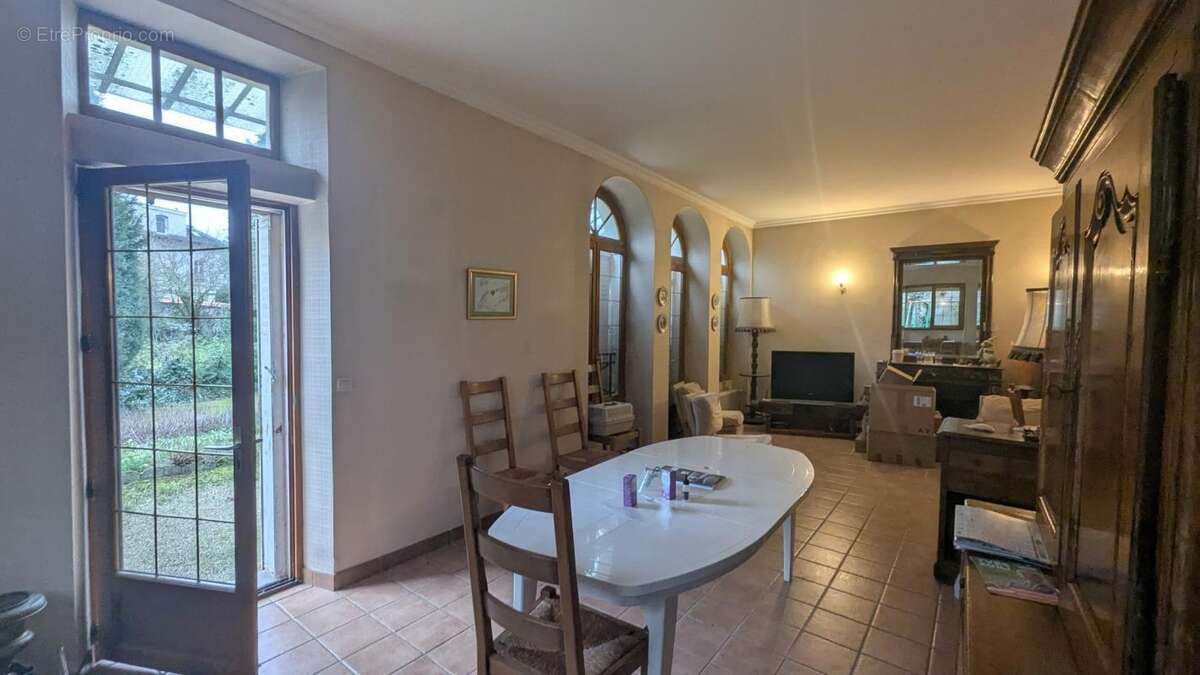 Maison à MONTMORENCY