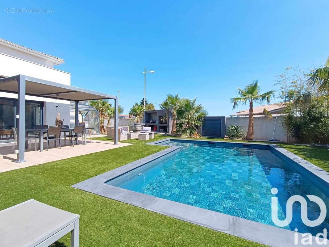 Photo 2 - Maison à SERVIAN