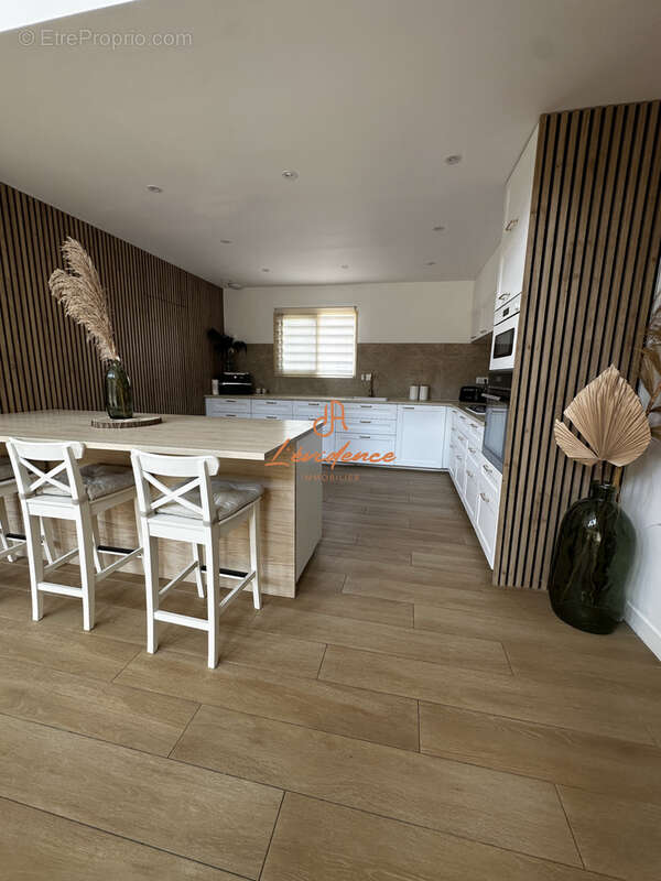 Sous offre - villa 150 m2 à allan   piscine   10 min de montélimar - photo 3