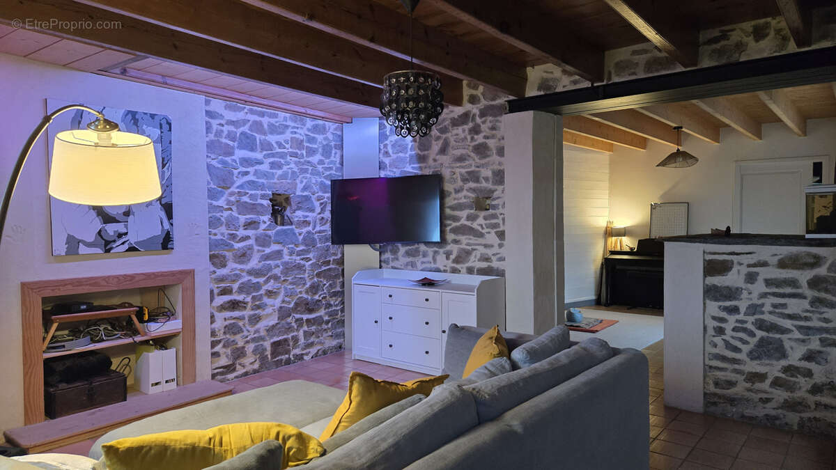 Maison à CHAMPTOCEAUX