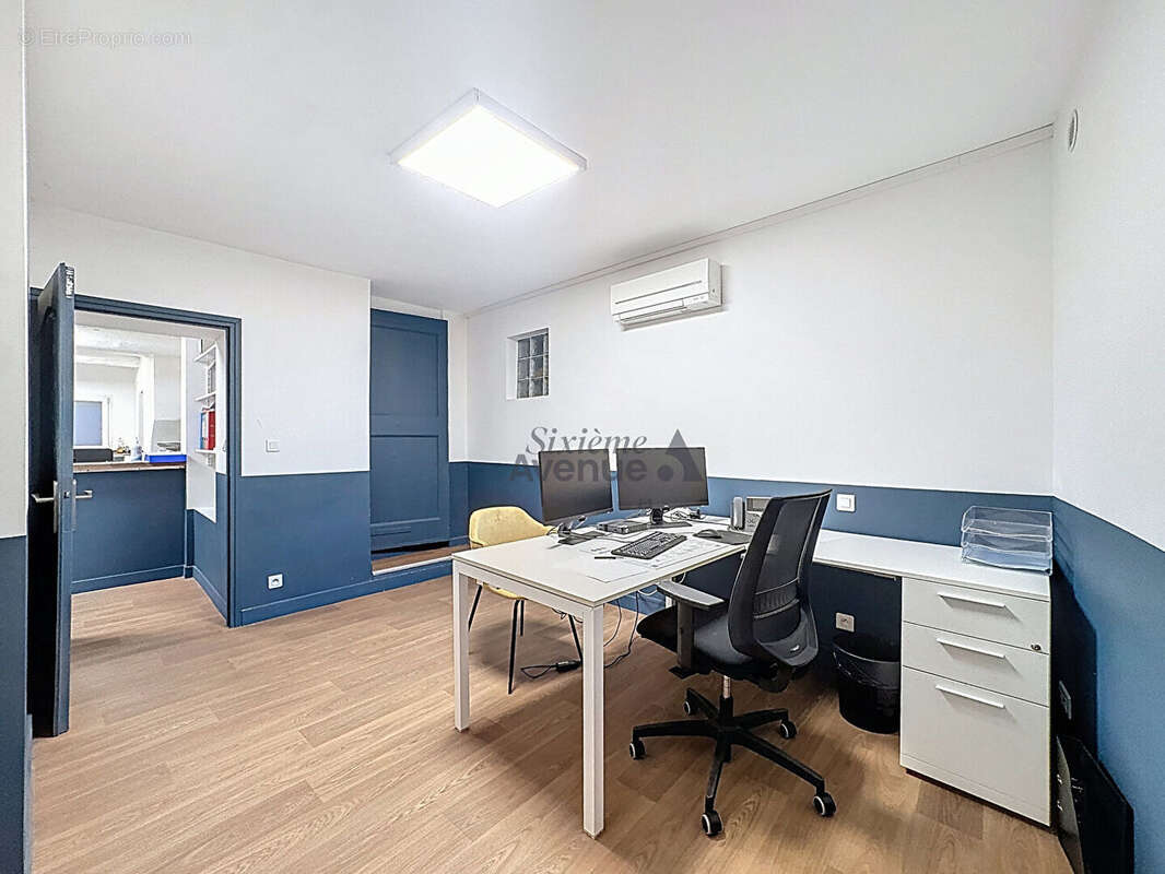 Commerce à SAINT-MATHIEU-DE-TREVIERS