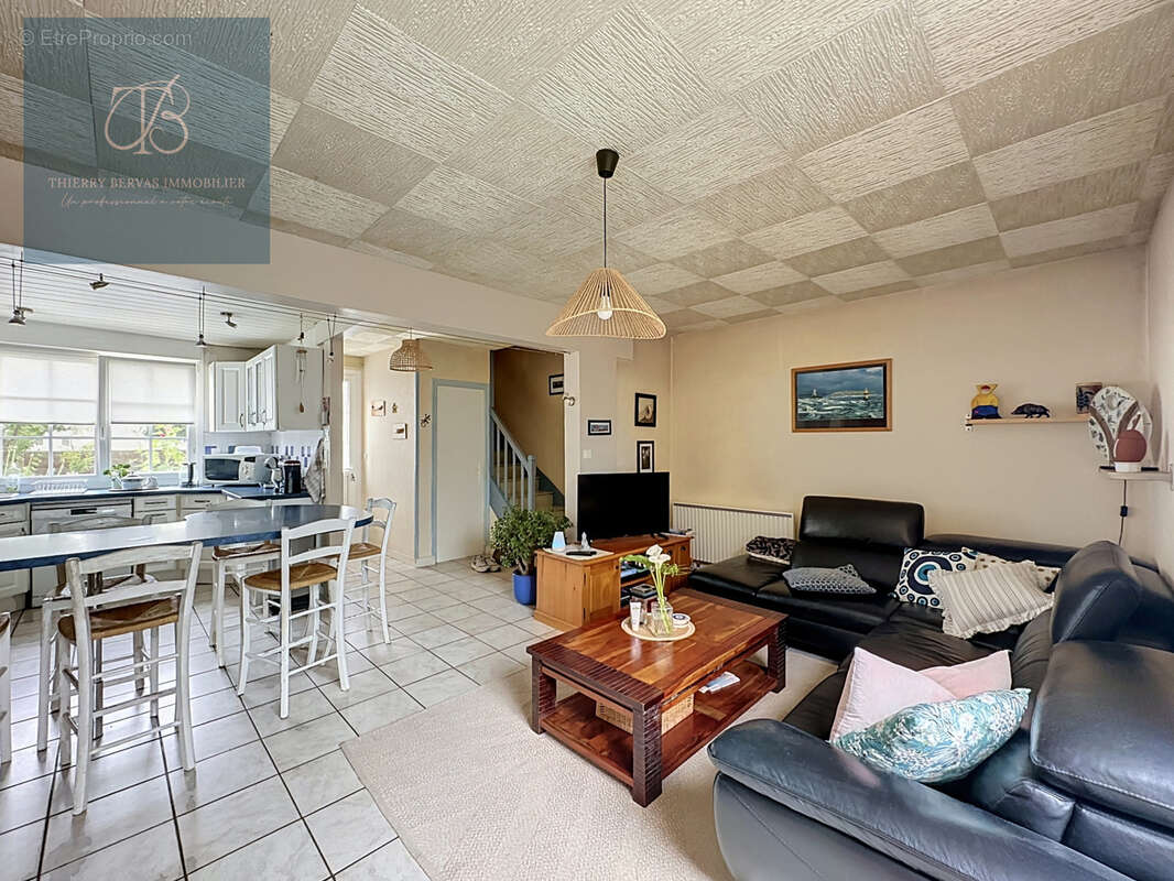 La Trinité-Plouzané : belle maison familiale de 124 m2 avec 5 chambres et jardin - photo 3