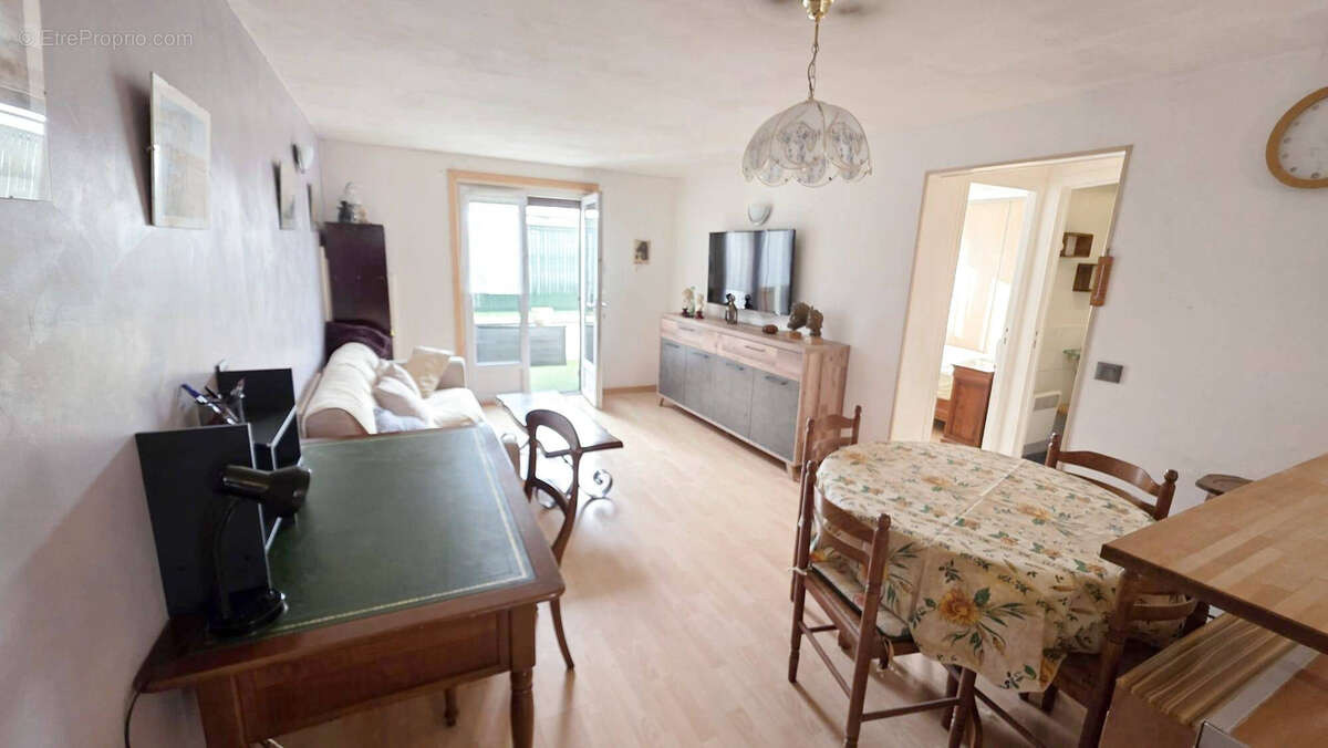 Appartement à TREMBLAY-EN-FRANCE