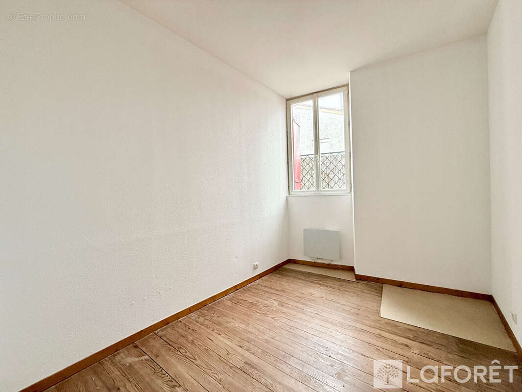 Appartement à CERONS
