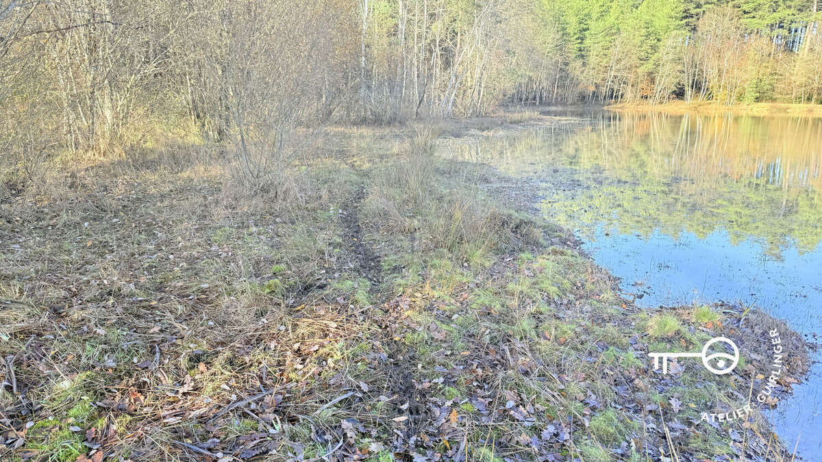 Terrain à NEUNG-SUR-BEUVRON