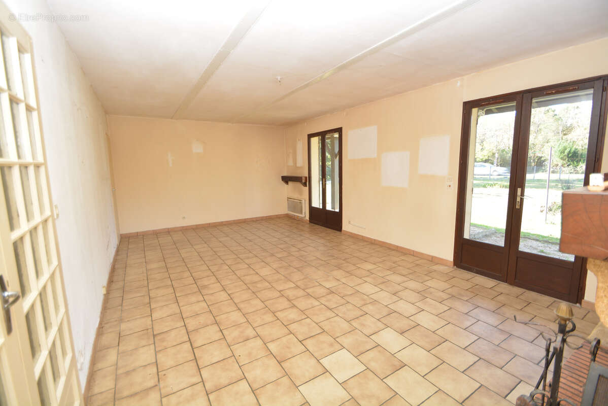Maison à LE PORGE