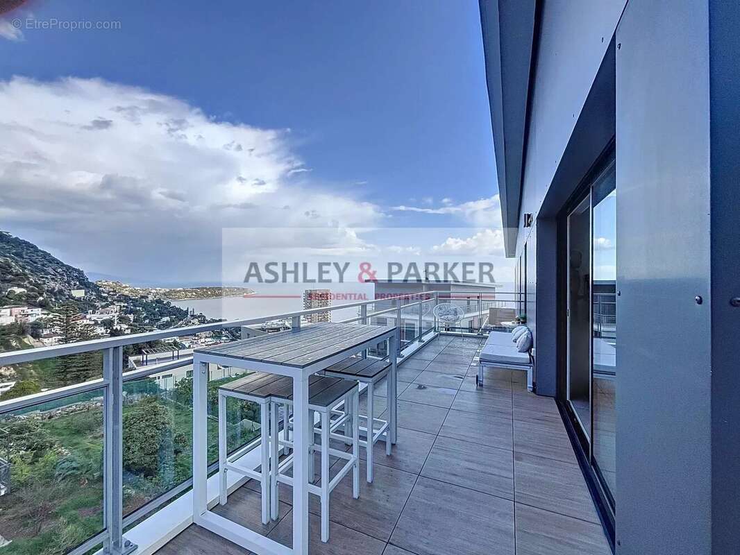Appartement à BEAUSOLEIL