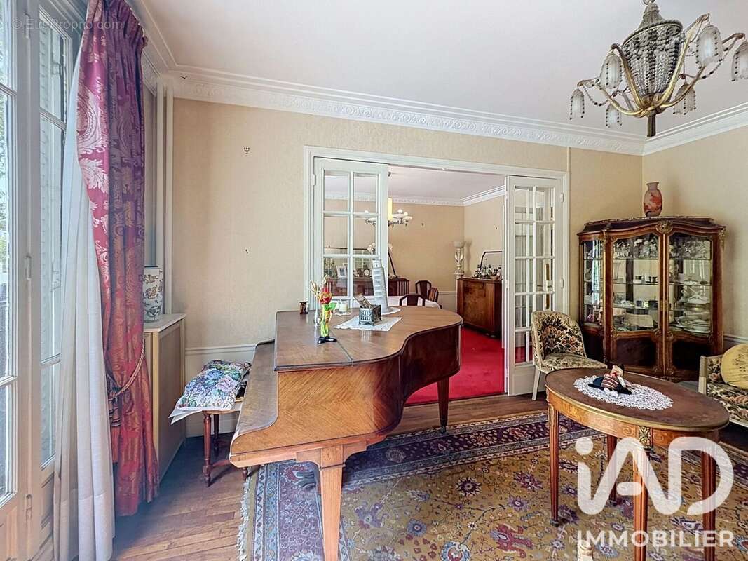 Appartement 131 m² à Paris-12e  - photo 3