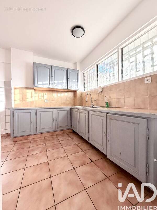 Photo 3 - Maison à SAINT-DENIS